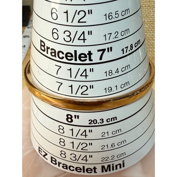 Kate Spade Rose Gold "Stop And Smell The Roses" Engraved Bangle Bracelet - Picture 7 of 7